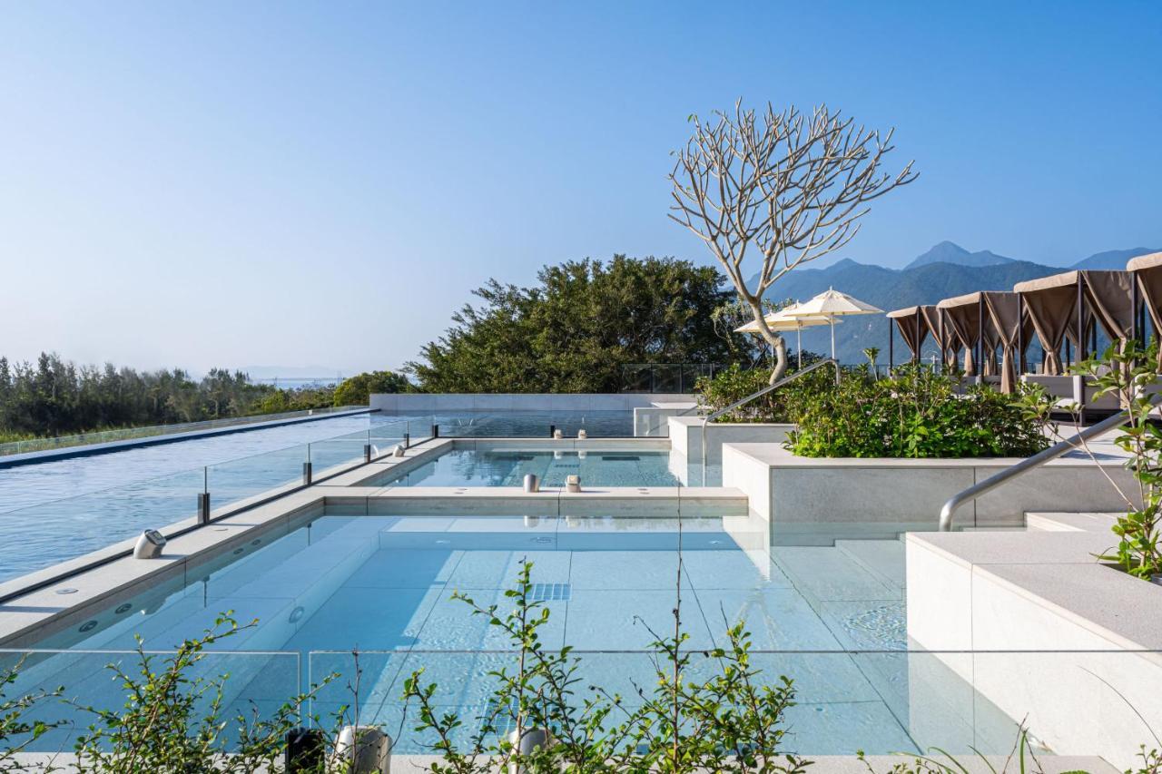 Lakeshore Hotel Hualien Taroko Shunan Zewnętrze zdjęcie The swimming pool at the hotel