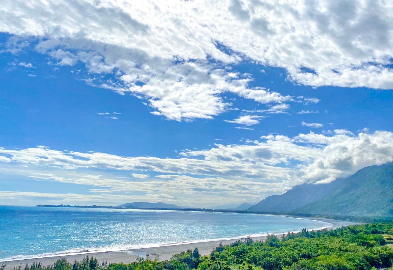 Lakeshore Hotel Hualien Taroko Shunan Zewnętrze zdjęcie View of the bay